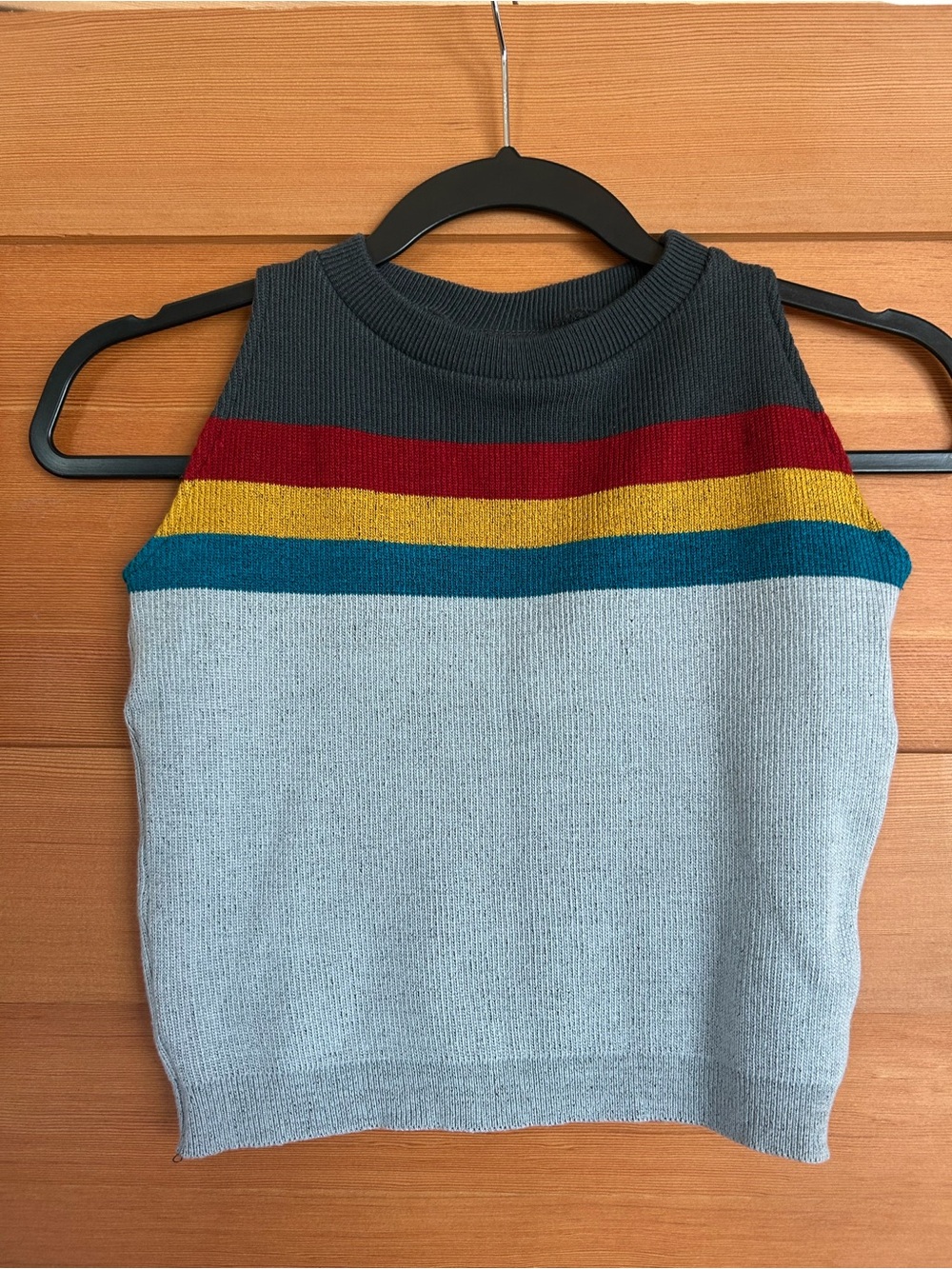 Elhoffer Sleeveless Ribbed Knit Tank with Colorblock Stripes